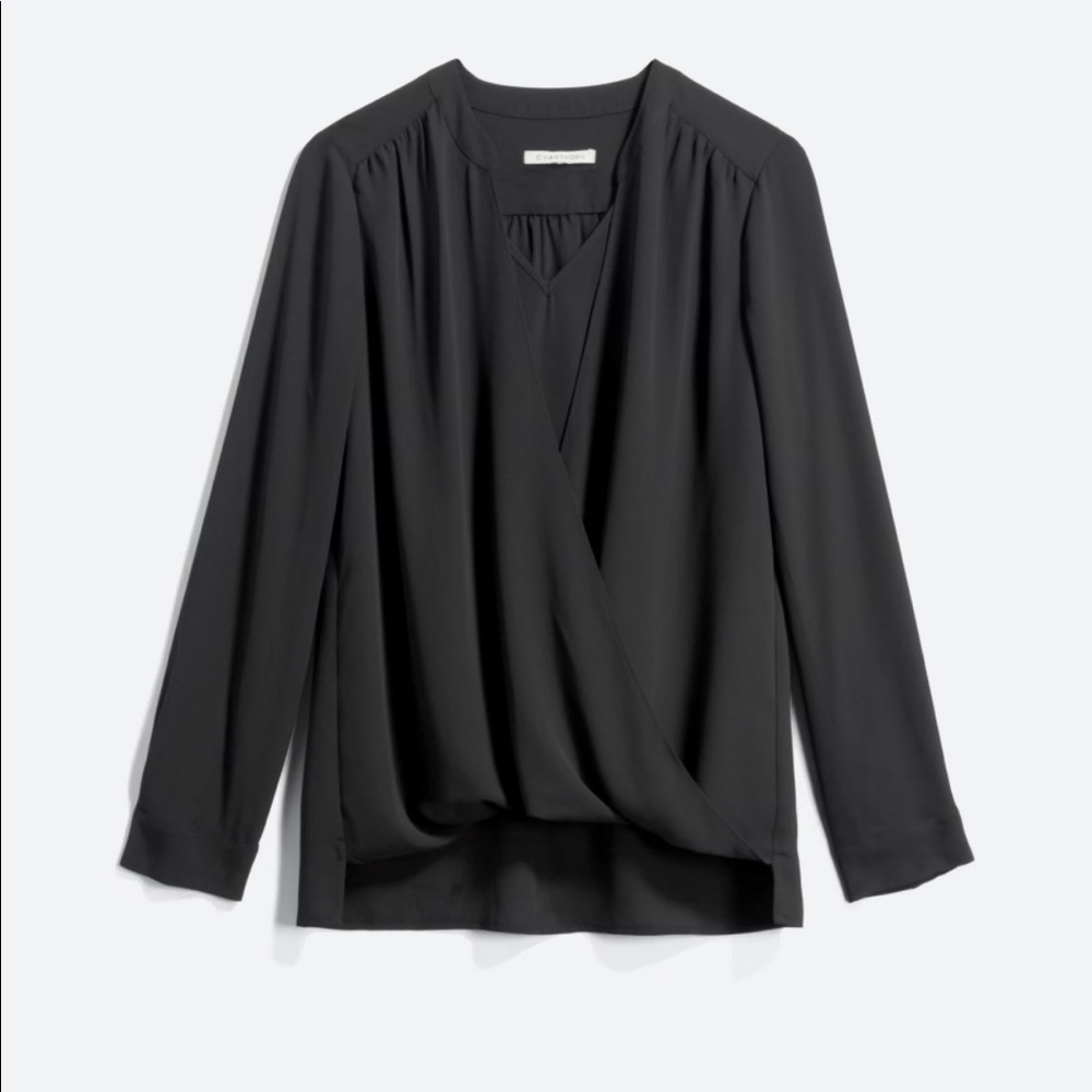 NWOT Hawthorne 41 Laura Cross Front Blouse